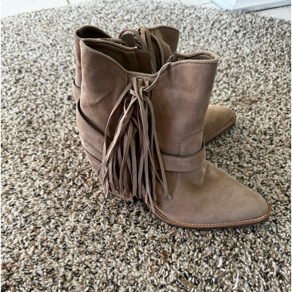 Women’s Booties